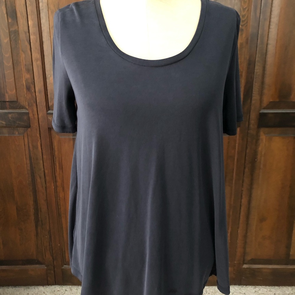 Grey swing style tee